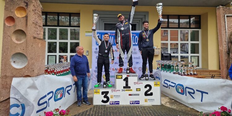 Salvatore Venanzio ha vinto sotto la pioggia il 6° Slalom Città di Loceri, secondo Michele Puglisi campione italiano in carica, terzo Enrico Piu